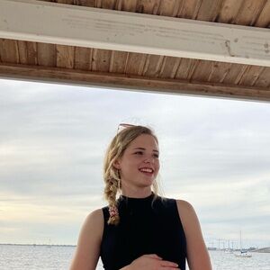 Meet your Posher, Jenna